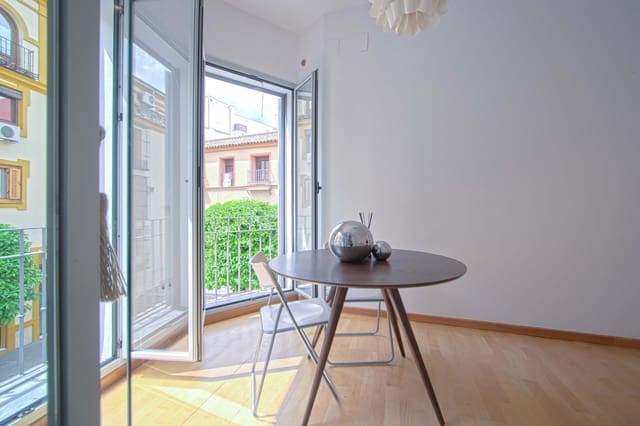 Casa de 2 habitaciones en Feria, Sevilla ciudad en venta con garaje - 480.000 € (Ref: 9733939)