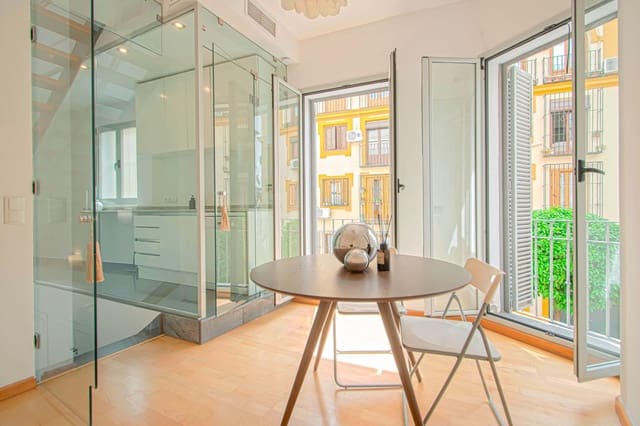 Casa de 2 habitaciones en Feria, Sevilla ciudad en venta con garaje - 480.000 € (Ref: 9733939)