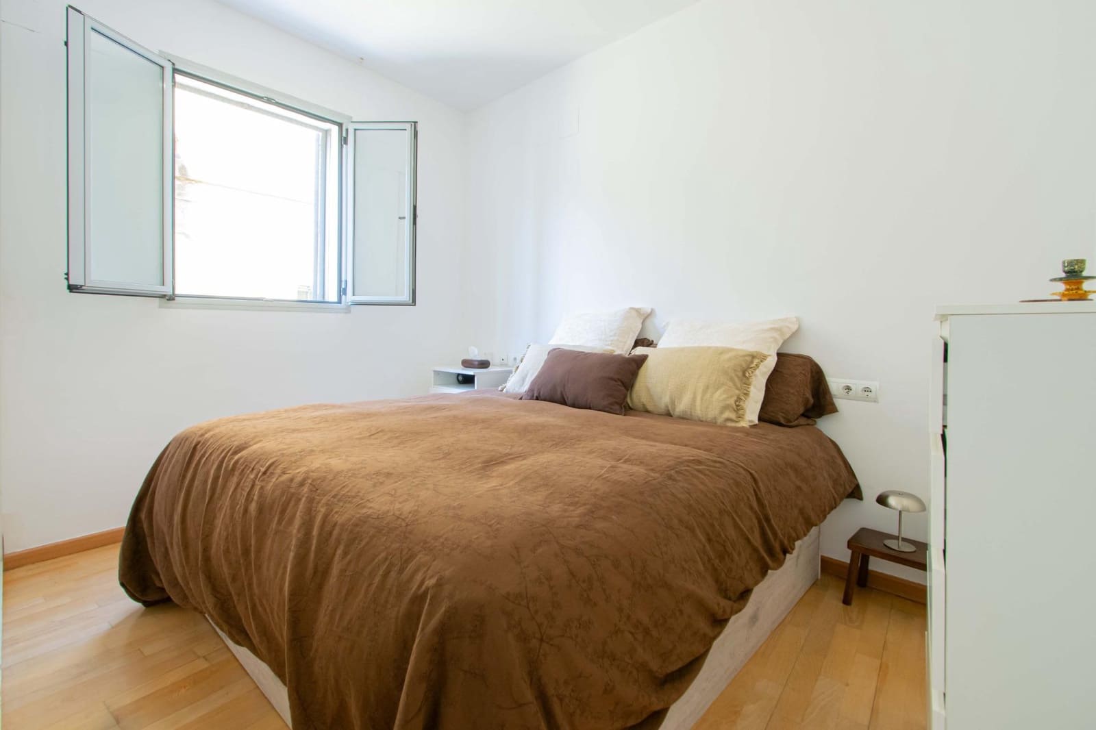 2 bedroom Townhouse for sale in Seville city with garage - € 450,000 (Ref: 9733939)