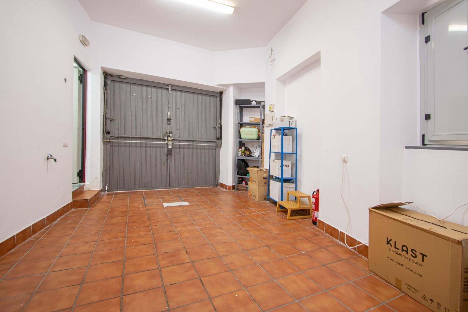 2 bedroom Townhouse for sale in Seville city with garage - € 450,000 (Ref: 9733939)