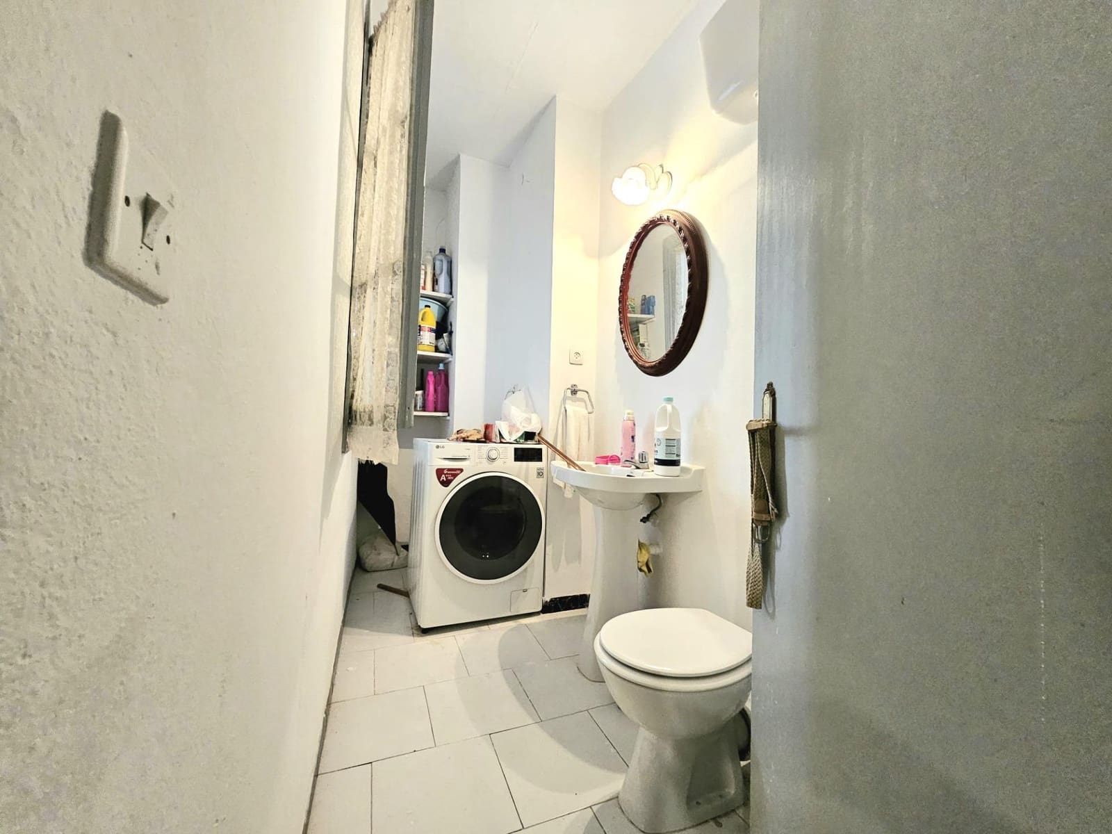 5 bedroom Townhouse for sale in Seville city with garage - € 1,495,000 (Ref: 9733940)