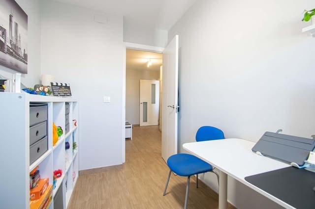 4 Zimmer Wohnung zu verkaufen in Sevilla Stadt - 432.000 € (Ref: 9735657)