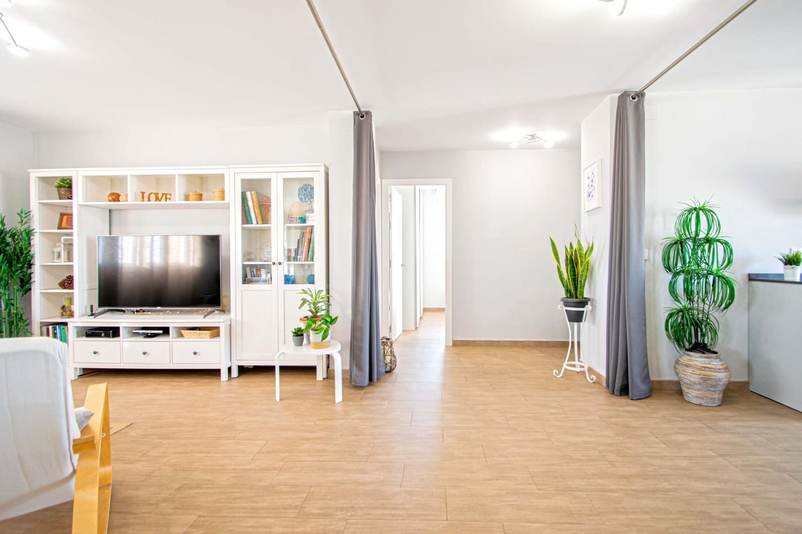 4 sypialnia Mieszkanie na sprzedaż w Miasto Sewilla - 432 000 € (Ref: 9735657)