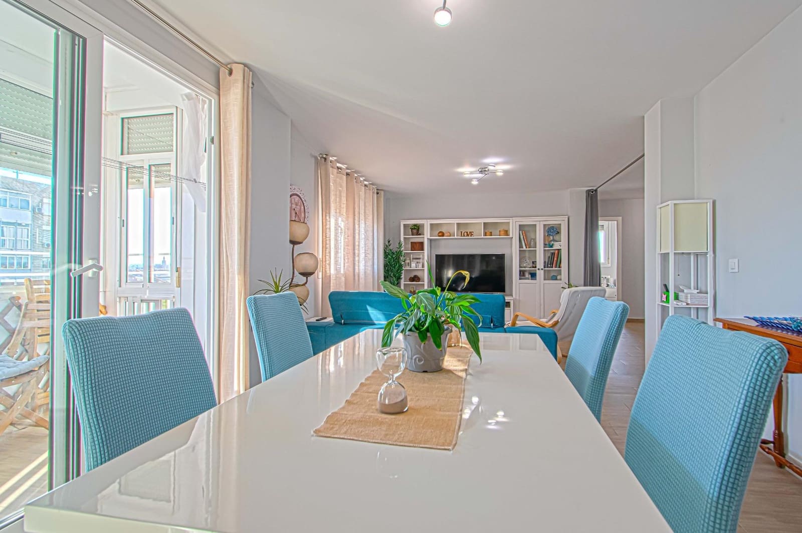 4 sypialnia Mieszkanie na sprzedaż w Miasto Sewilla - 432 000 € (Ref: 9735657)