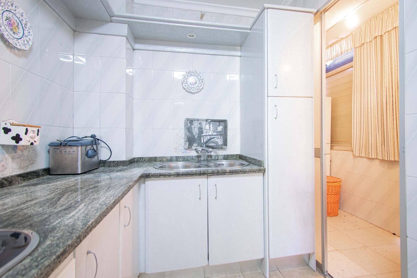 4 bedroom Flat for sale in Seville city - € 138,000 (Ref: 9735658)