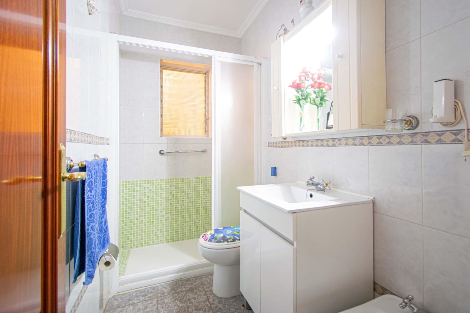 4 bedroom Flat for sale in Seville city - € 138,000 (Ref: 9735658)