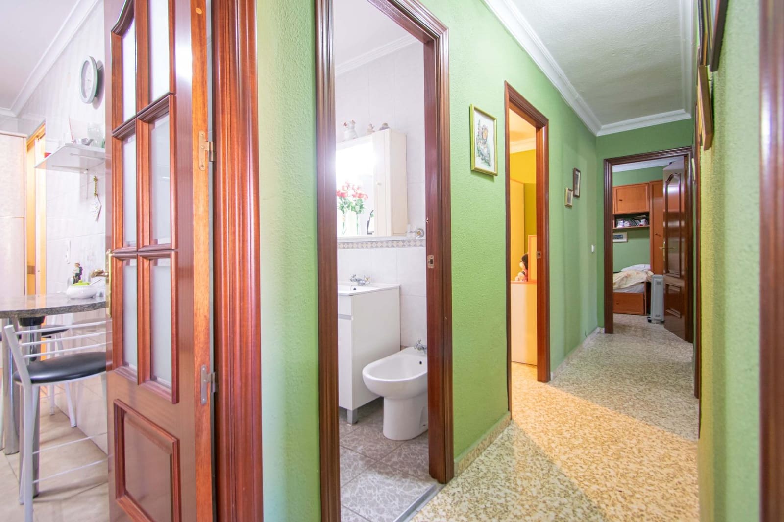 4 bedroom Flat for sale in Seville city - € 138,000 (Ref: 9735658)