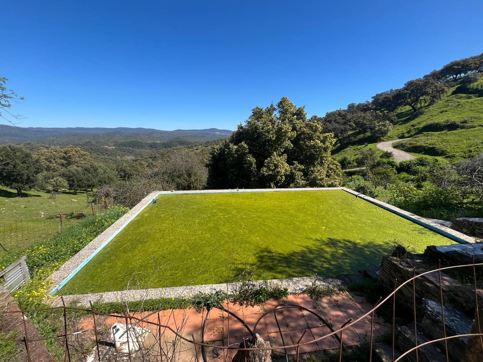 Undeveloped Land for sale in Zufre - € 335,000 (Ref: 9738633)