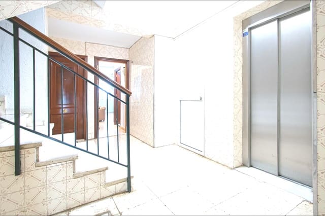 3 slaapkamer Appartement te koop in Sevilla stad - € 159.000 (Ref: 9759049)