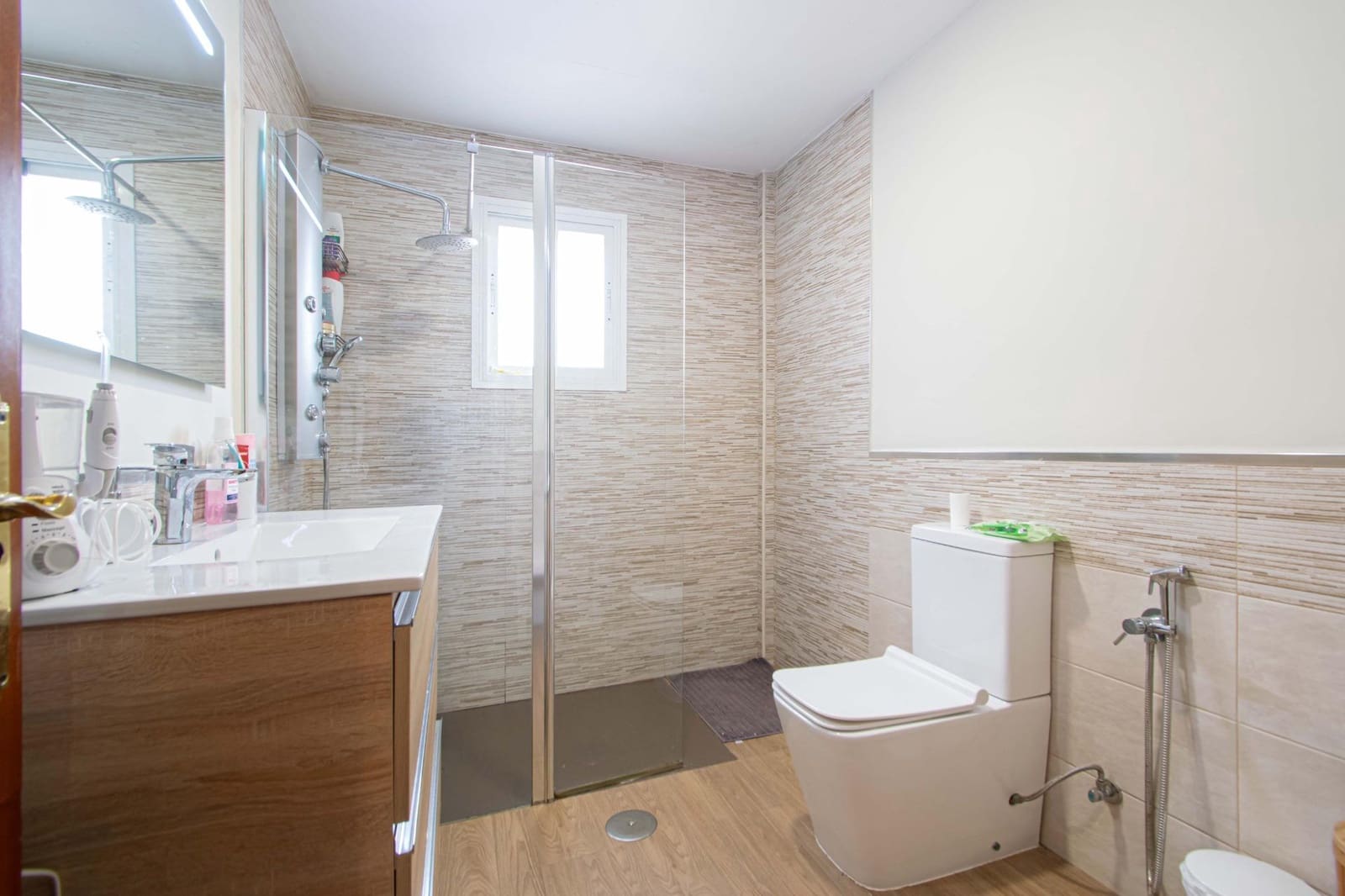 3 soverom Kjedet enebolig til salgs i Almensilla med svømmebasseng - € 320 000 (Ref: 9759050)