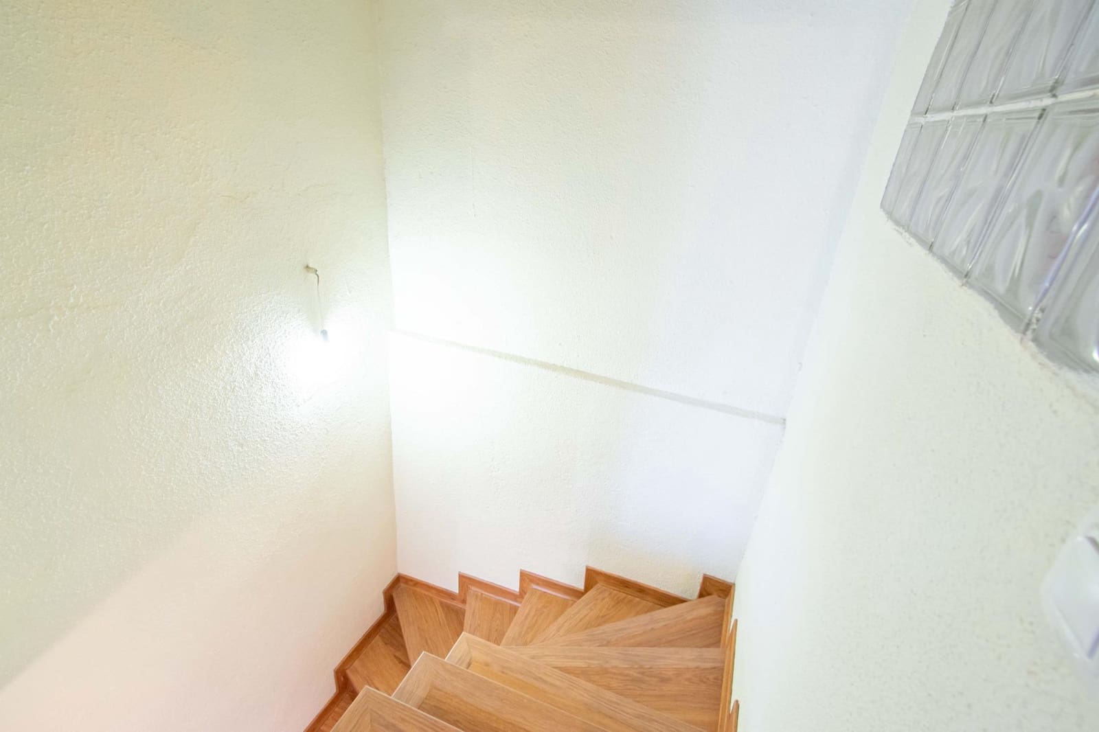 3 soverom Kjedet enebolig til salgs i Almensilla med svømmebasseng - € 320 000 (Ref: 9759050)