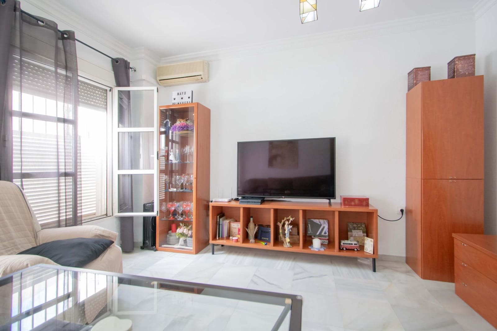3 slaapkamer Appartement te koop in Gelves - € 168.000 (Ref: 9762053)