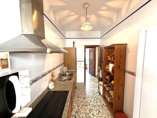 Adosado de 3 habitaciones en Aznalcázar en venta - 119.000 € (Ref: 9763671)