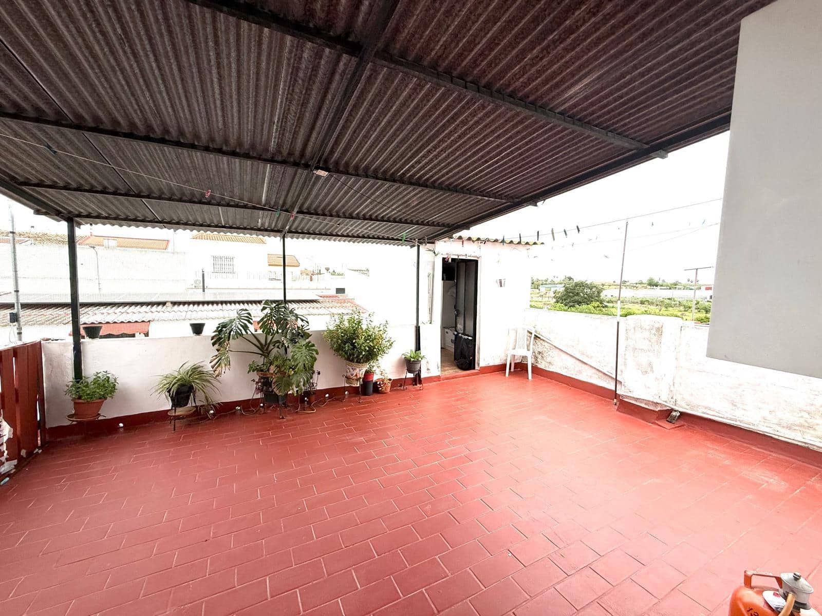 Adosado de 3 habitaciones en Aznalcázar en venta - 119.000 € (Ref: 9763671)