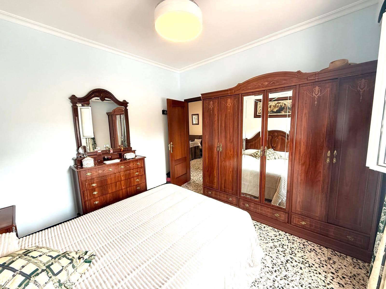 Adosado de 3 habitaciones en Aznalcázar en venta - 119.000 € (Ref: 9763671)