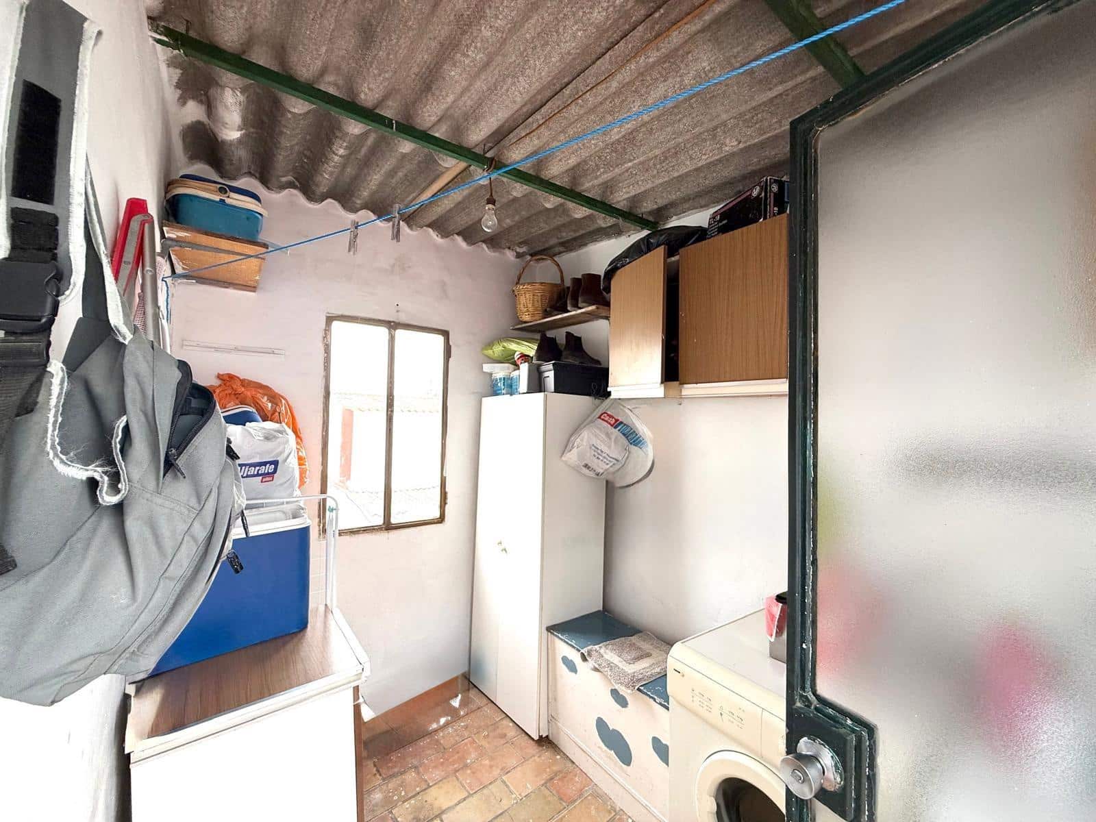 Adosado de 3 habitaciones en Aznalcázar en venta - 119.000 € (Ref: 9763671)