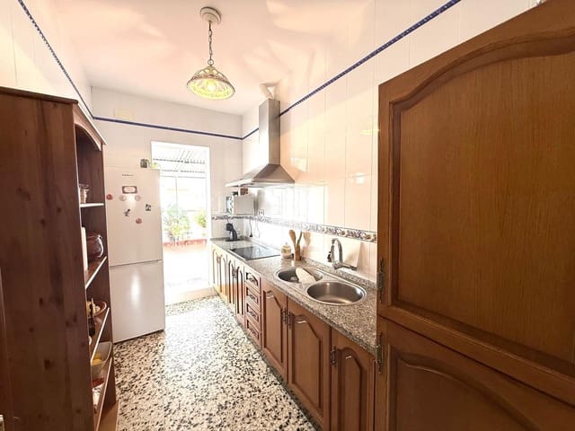3 slaapkamer Rijtjeshuis te koop in Aznalcázar - € 105.000 (Ref: 9763671)