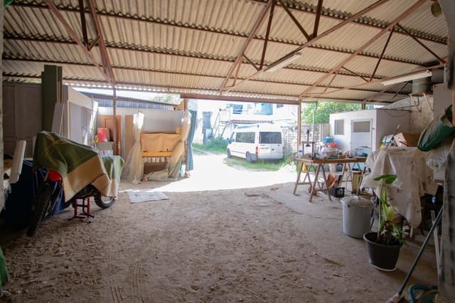 Area Edificabile in vendita in Dos Hermanas - 1.660.530 € (Rif: 9770713)