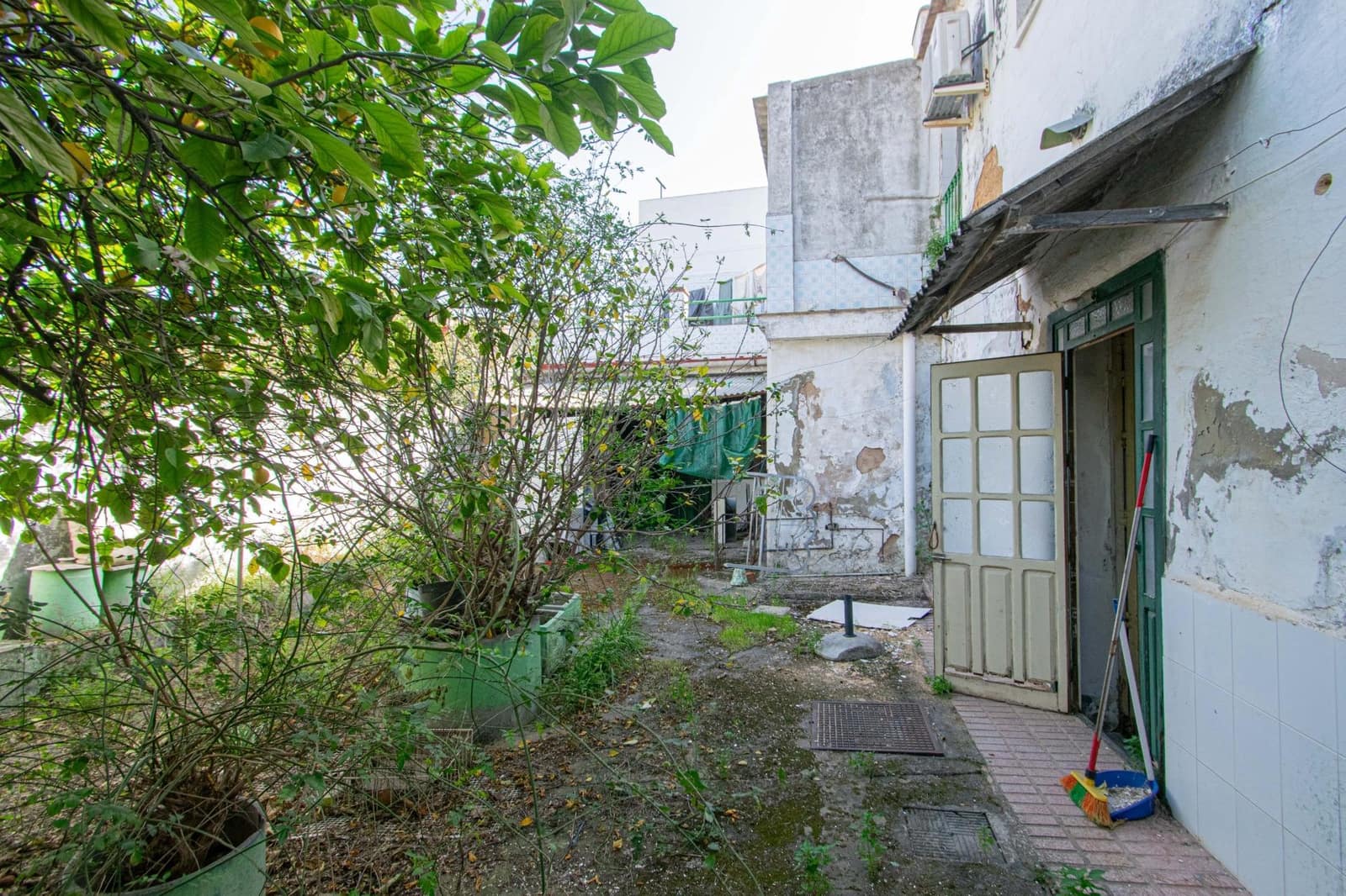 Building Plot for sale in Dos Hermanas - € 1,660,530 (Ref: 9770713)