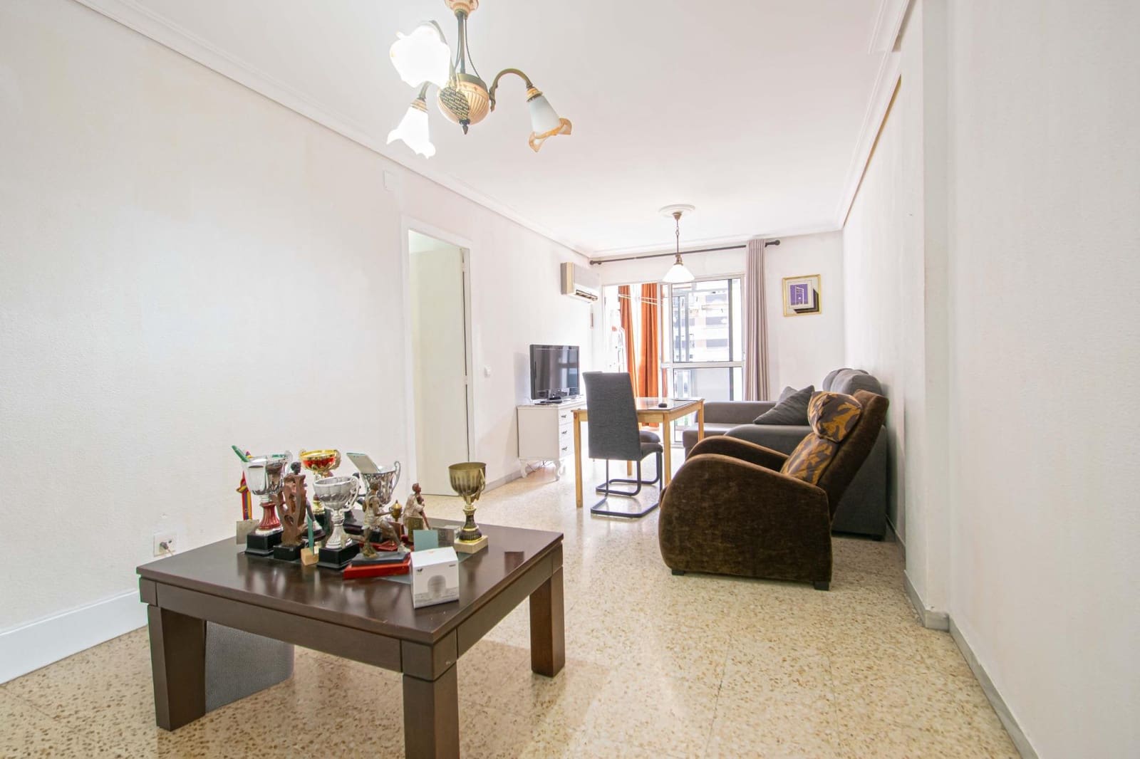 3 sypialnia Mieszkanie na sprzedaż w Miasto Sewilla - 165 000 € (Ref: 9770715)