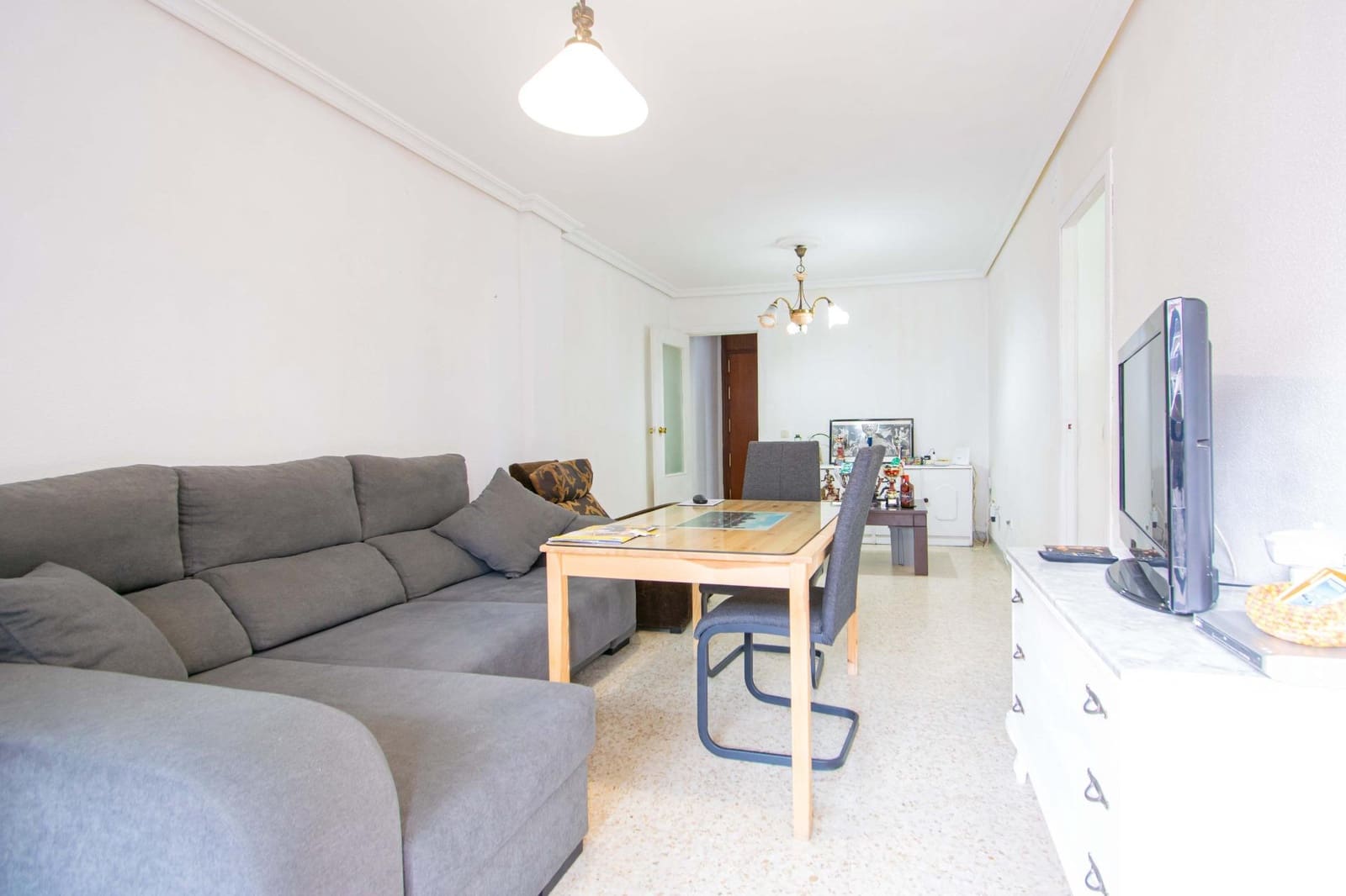 3 sypialnia Mieszkanie na sprzedaż w Miasto Sewilla - 165 000 € (Ref: 9770715)