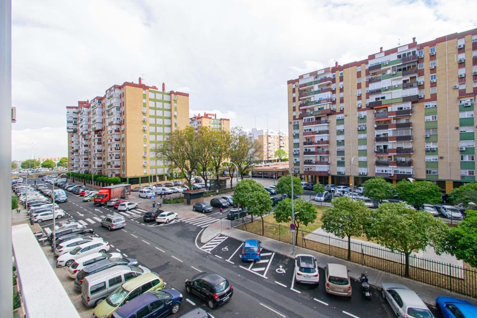 3 sypialnia Mieszkanie na sprzedaż w Miasto Sewilla - 165 000 € (Ref: 9770715)