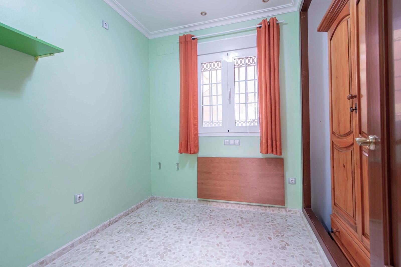 3 camera da letto Villa in vendita in Castilleja de la Cuesta con piscina - 295.000 € (Rif: 9773142)