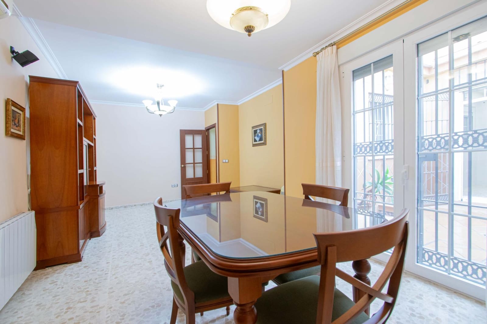 3 camera da letto Villa in vendita in Castilleja de la Cuesta con piscina - 295.000 € (Rif: 9773142)