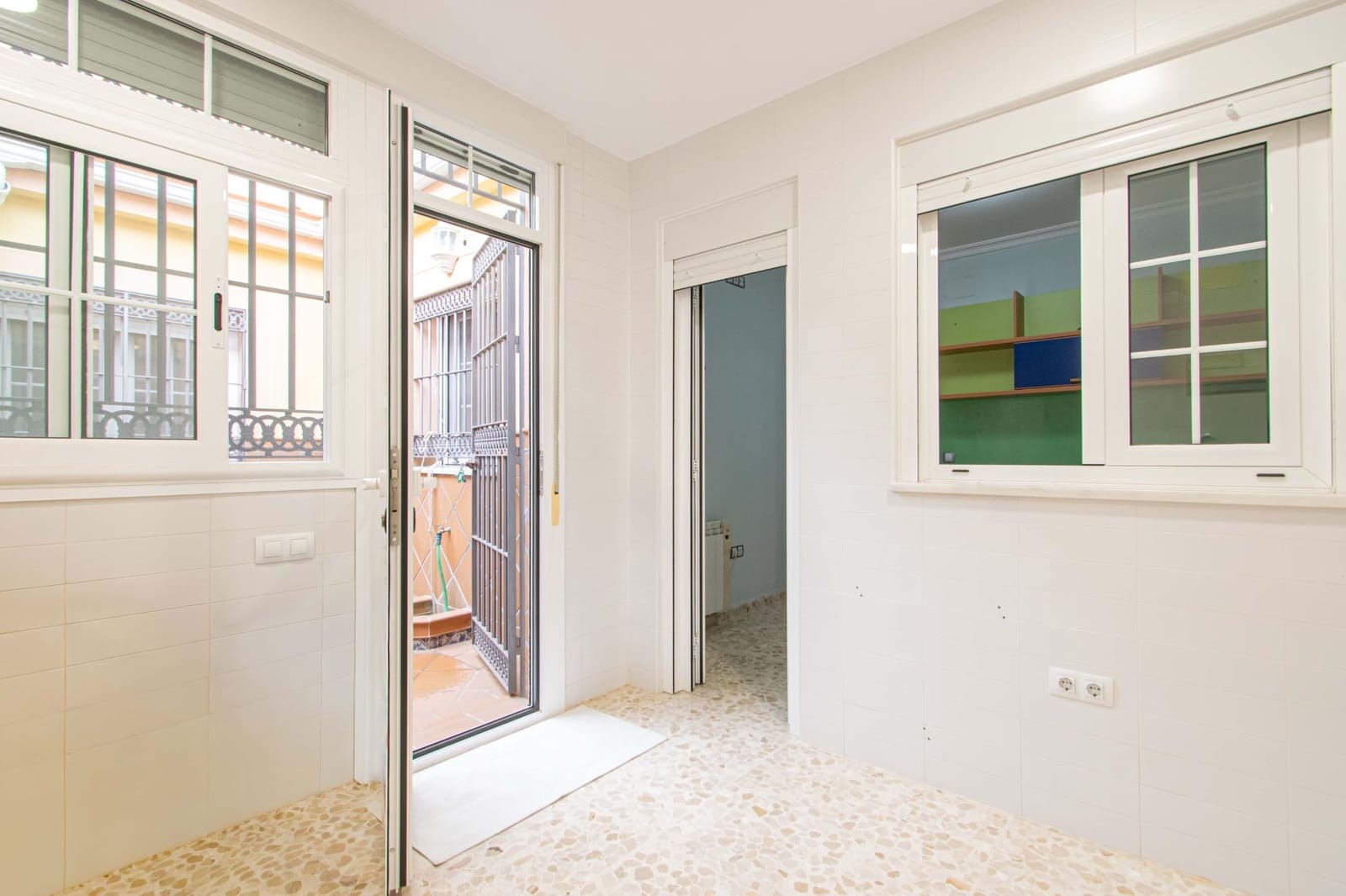 3 camera da letto Villa in vendita in Castilleja de la Cuesta con piscina - 295.000 € (Rif: 9773142)