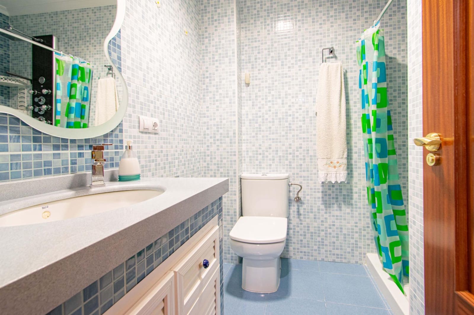 3 camera da letto Villa in vendita in Castilleja de la Cuesta con piscina - 295.000 € (Rif: 9773142)