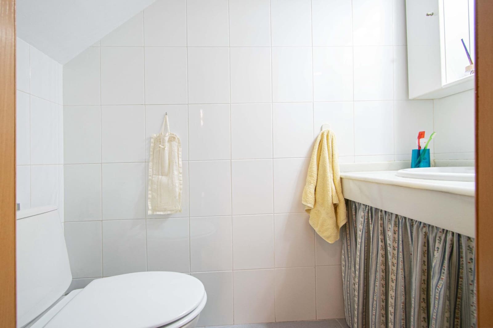 4 bedroom Semi-detached Villa for sale in Mairena del Aljarafe - € 335,000 (Ref: 9773145)