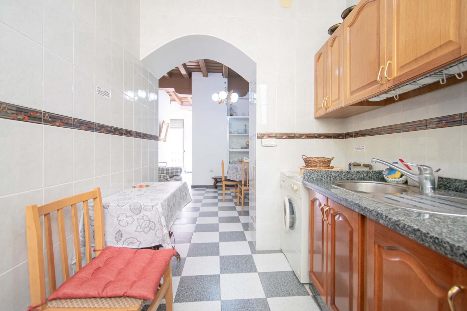 3 soveværelse Lejlighed til salg i Sevilla by - € 300.000 (Ref: 9778244)