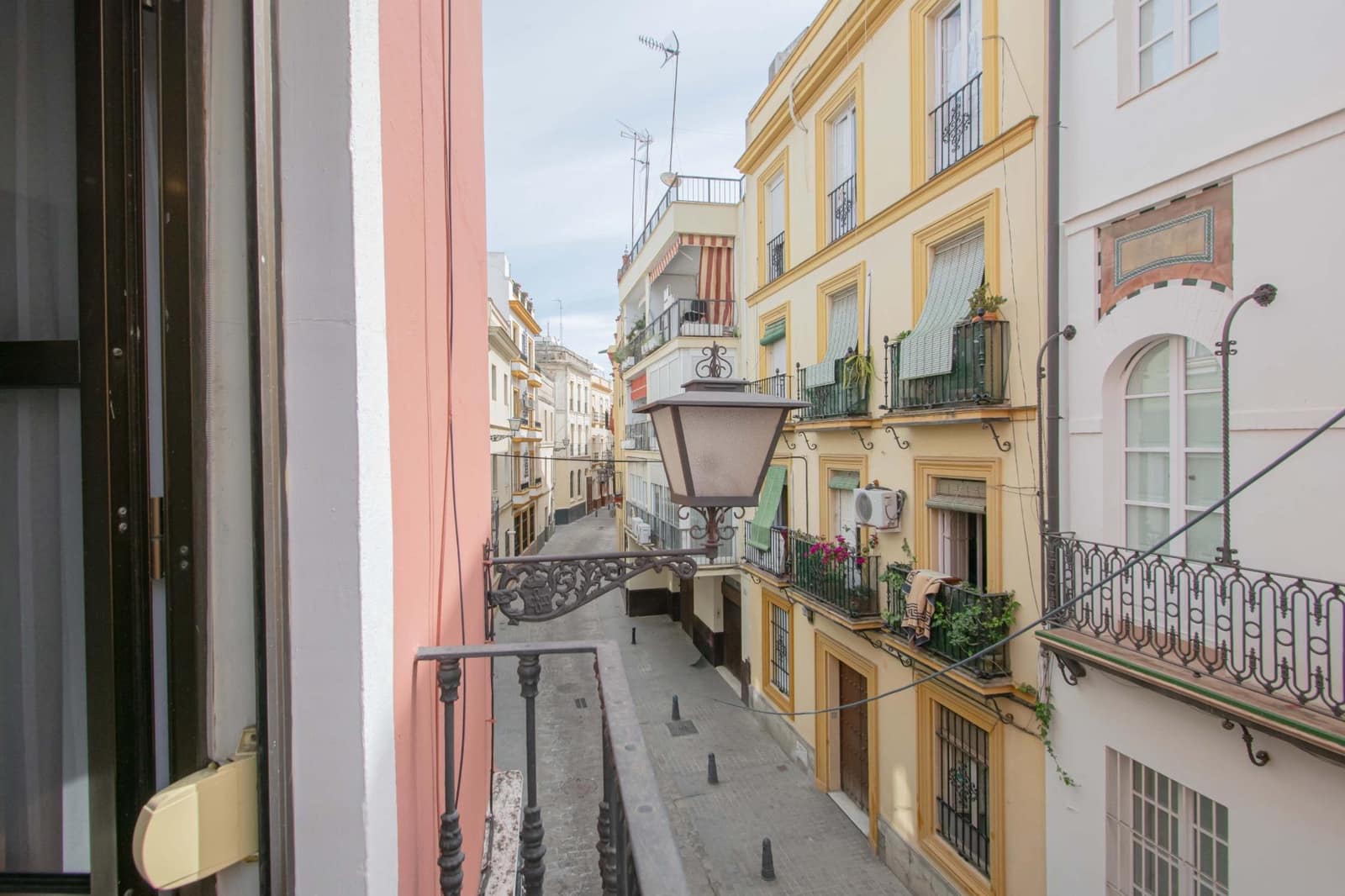 3 soveværelse Lejlighed til salg i Sevilla by - € 300.000 (Ref: 9778244)