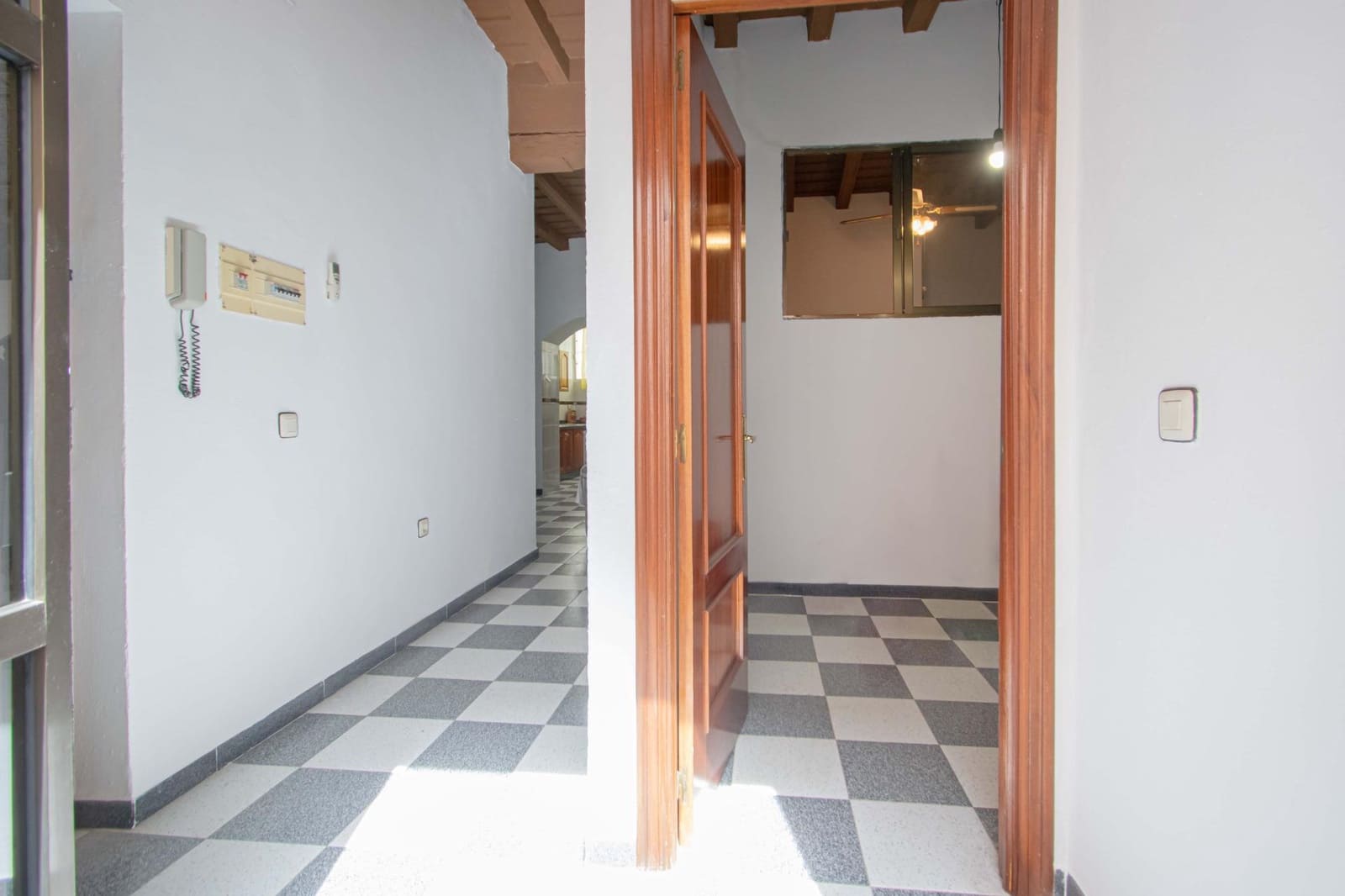 3 soveværelse Lejlighed til salg i Sevilla by - € 300.000 (Ref: 9778244)