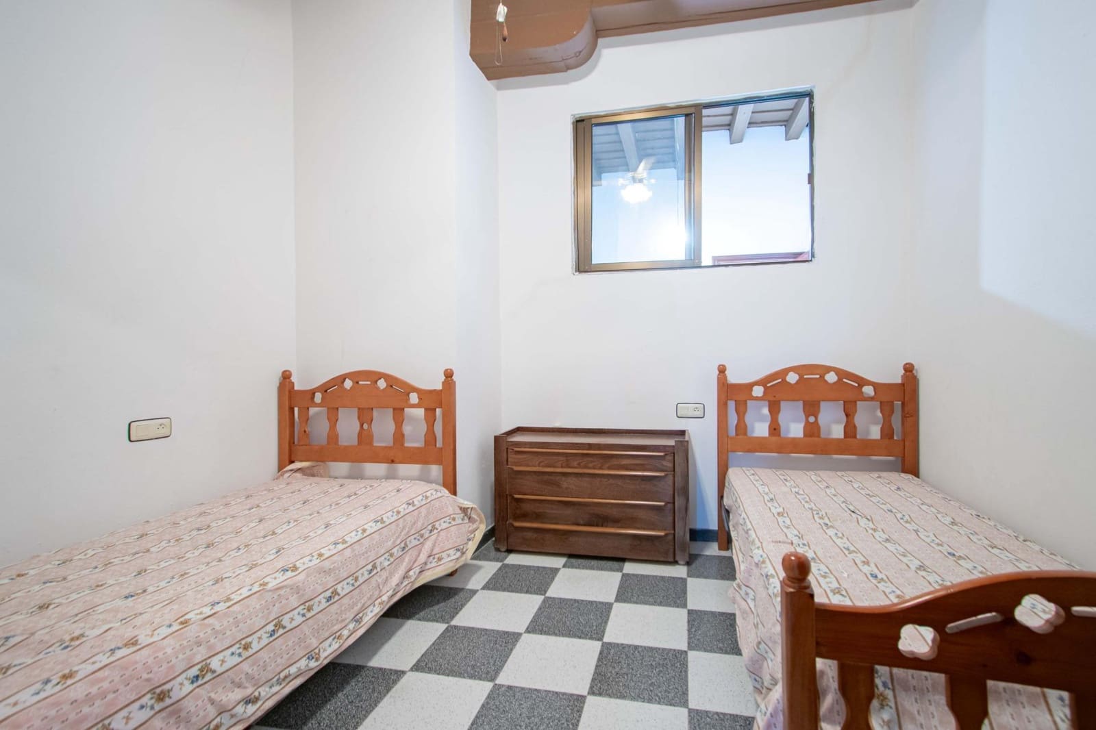 3 soveværelse Lejlighed til salg i Sevilla by - € 300.000 (Ref: 9778244)