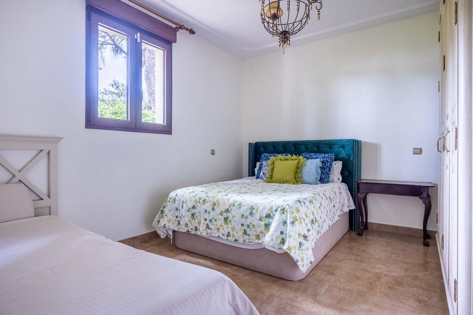 5 bedroom Villa for sale in Bollullos de la Mitacion with pool garage - € 995,000 (Ref: 9778247)