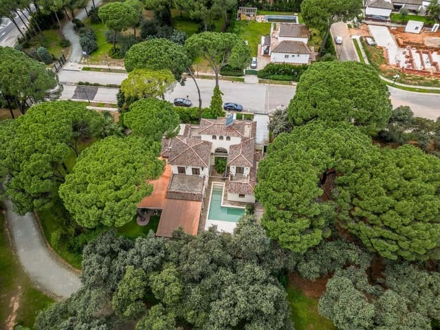 5 soveværelse Villa til salg i Bollullos de la Mitación med swimmingpool garage - € 995.000 (Ref: 9778247)