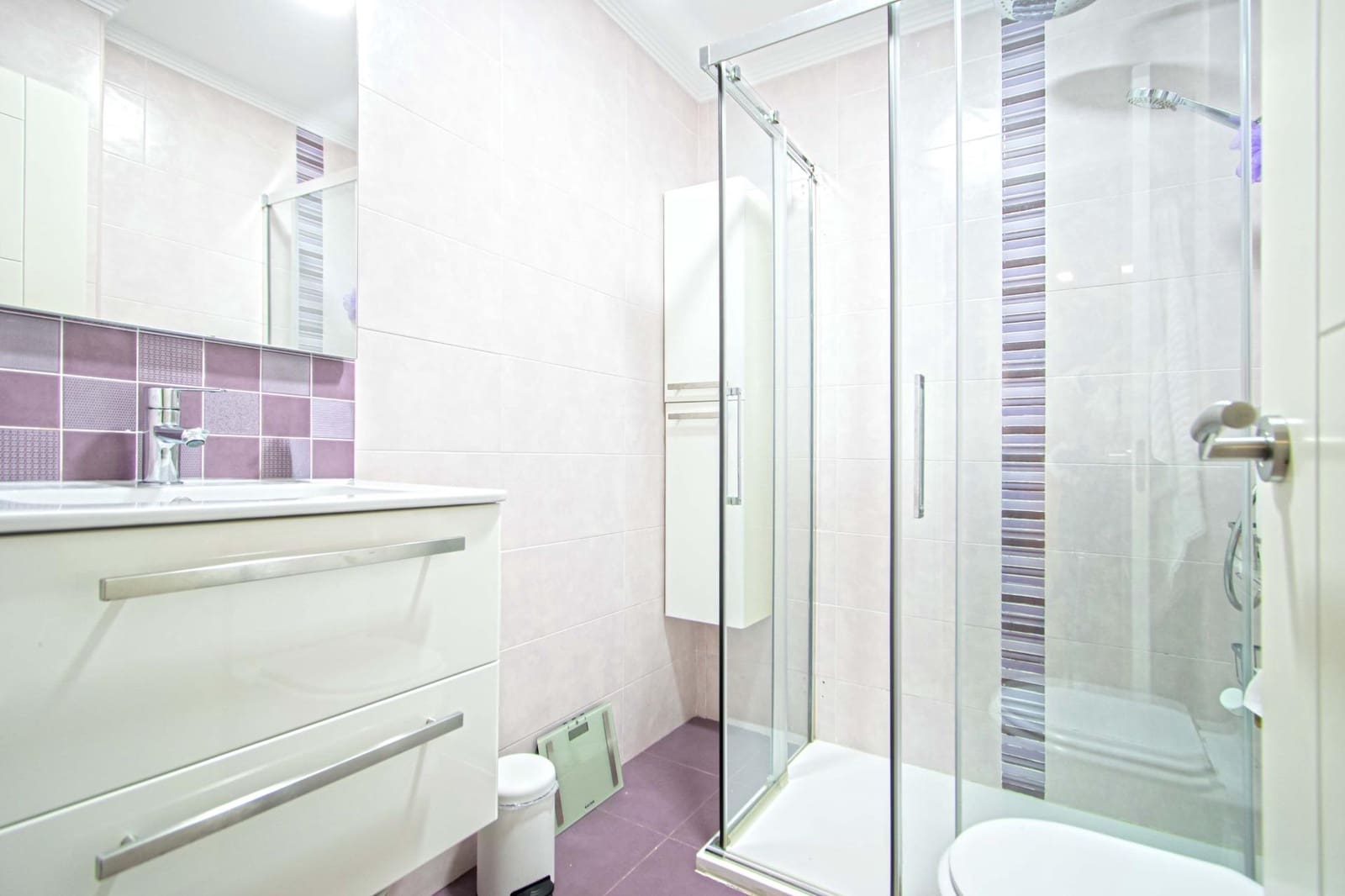 2 makuuhuone Asunto myytävänä paikassa Sevilla kaupunki mukana uima-altaan 
autotalli - 245 000 € (Ref: 9778248)