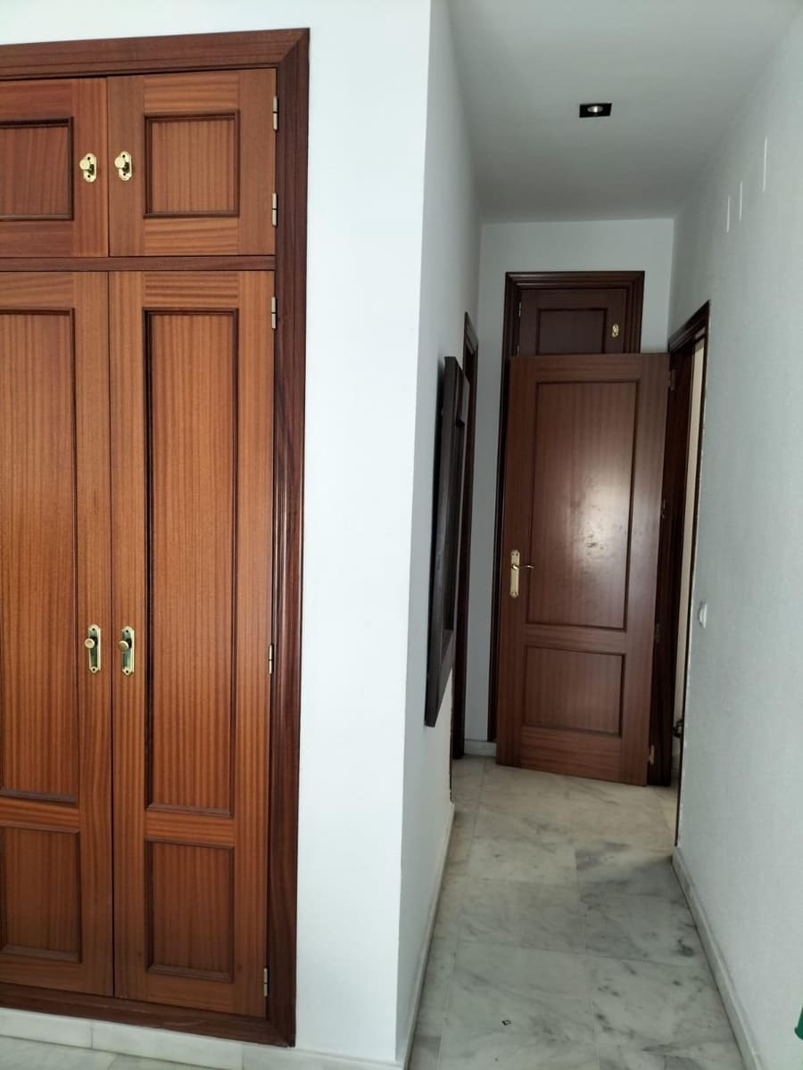 4 sypialnia Dom na sprzedaż w Alcala de Guadaira - 343 150 € (Ref: 9778249)