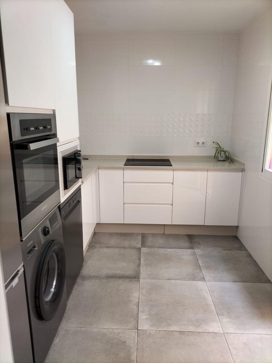 4 soveværelse Byhus til salg i Alcala de Guadaira - € 343.150 (Ref: 9778249)