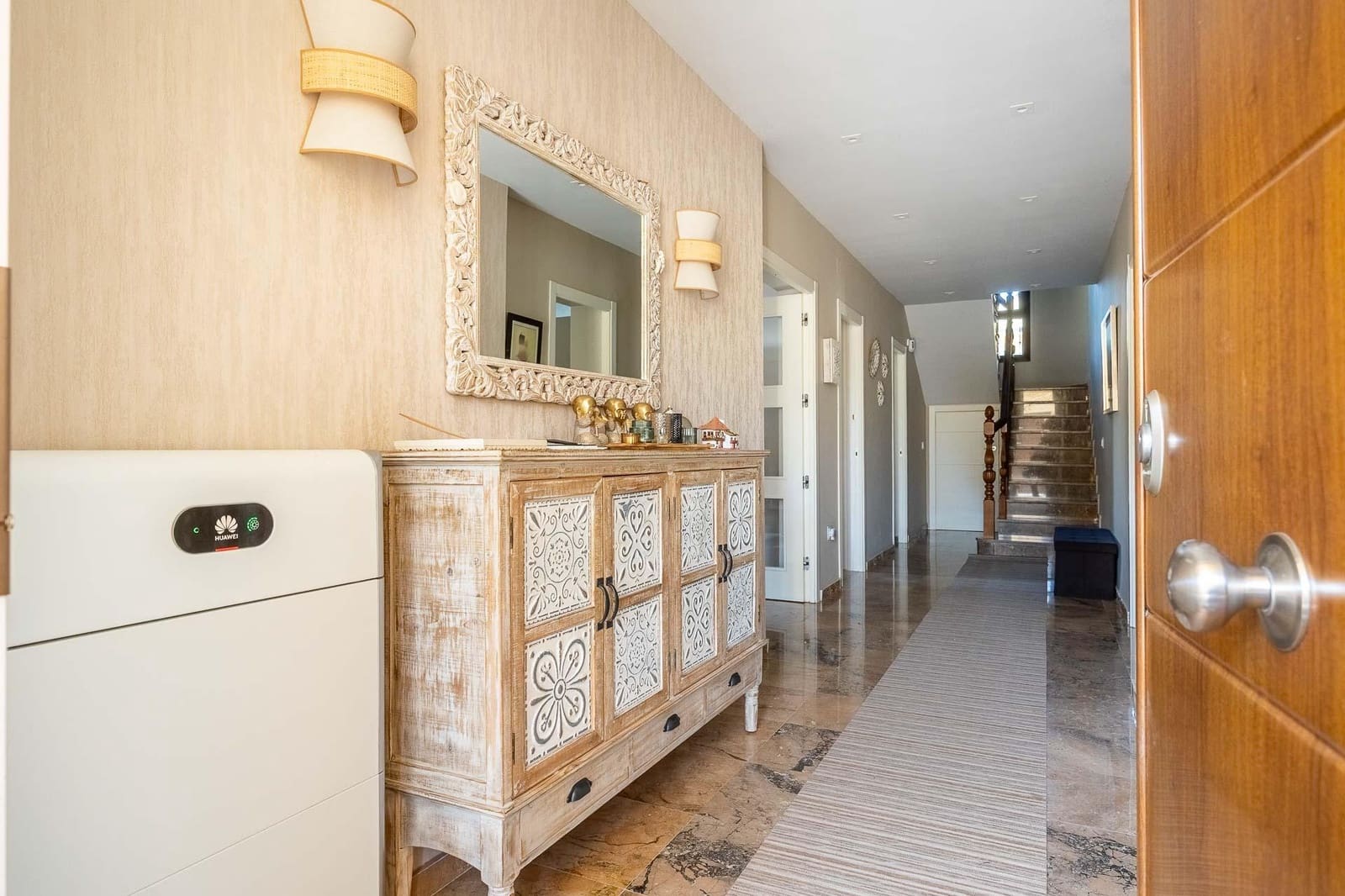 5 quarto Moradia para arrendar em Montequinto com piscina - 6 000 € (Ref: 9780666)