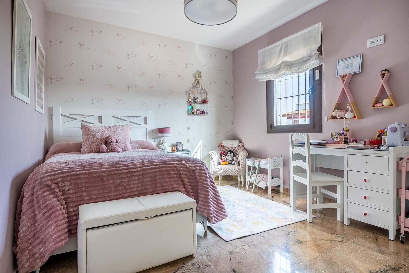 5 quarto Moradia para arrendar em Montequinto com piscina - 6 000 € (Ref: 9780666)