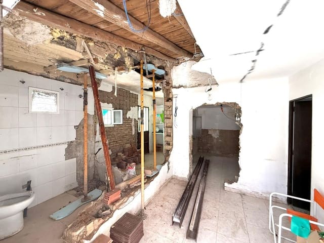 2 soveværelse Byhus til salg i Aznalcázar - € 48.000 (Ref: 9784514)