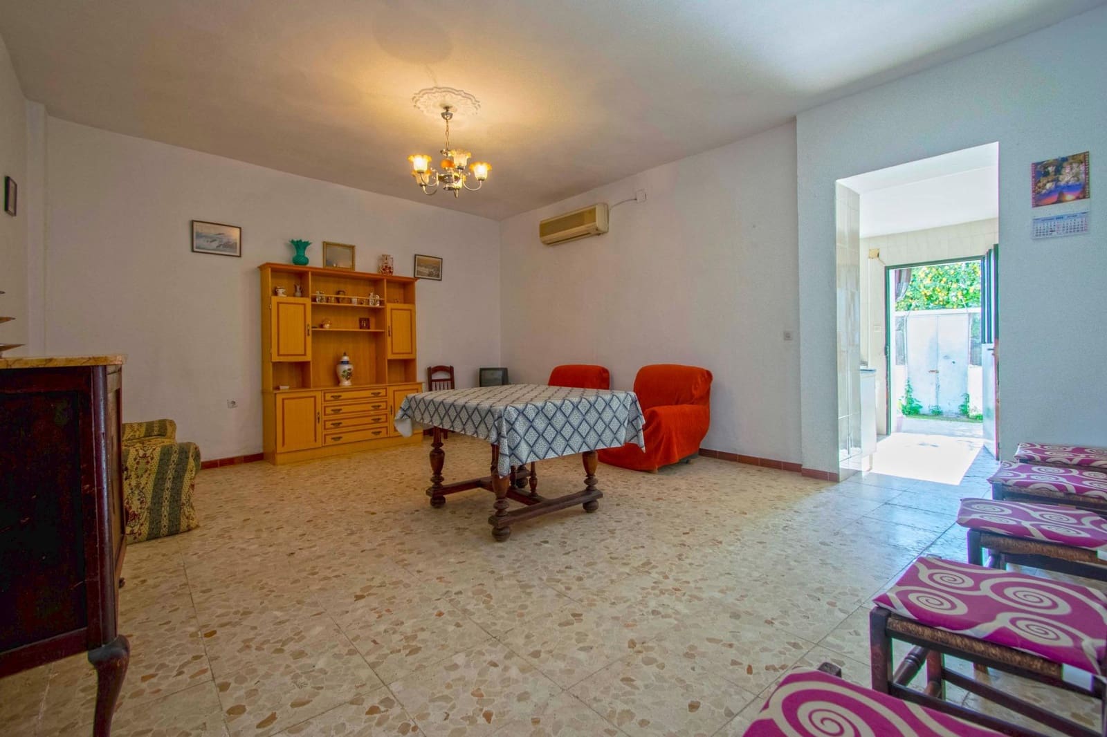 4 soverom Hus til salgs i Gerena - € 127 500 (Ref: 9788472)