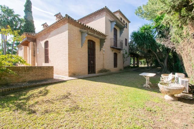 6 soverom Villa til salgs i Valencina de la Concepción med svømmebasseng garasje - € 1 690 000 (Ref: 9791122)