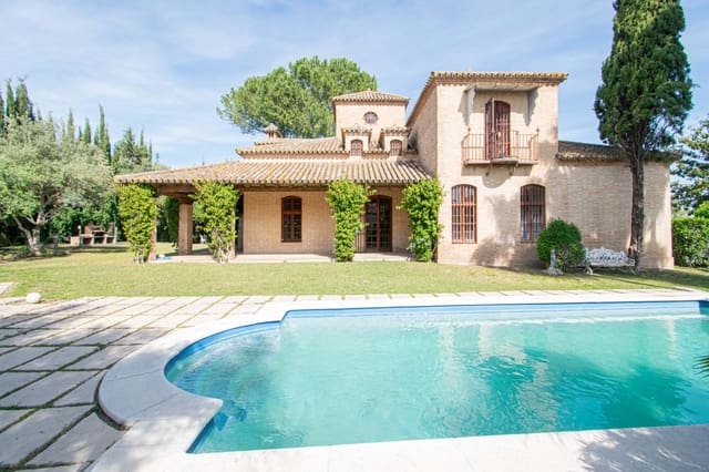 6 soverom Villa til salgs i Valencina de la Concepción med svømmebasseng garasje - € 1 690 000 (Ref: 9791122)