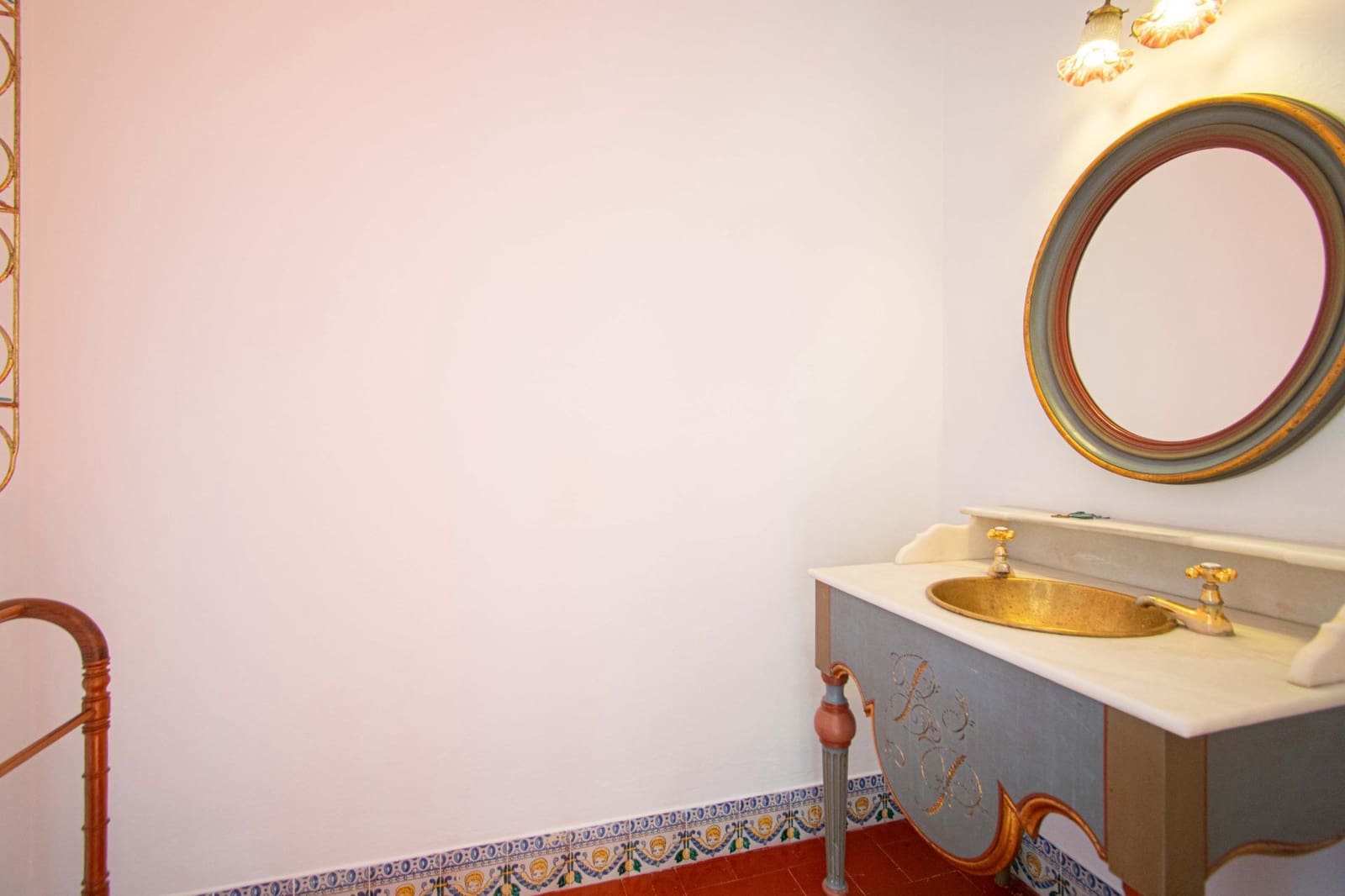 6 sypialnia Willa na sprzedaż w Valencina de la Concepcion z basenem garażem - 1 690 000 € (Ref: 9791122)