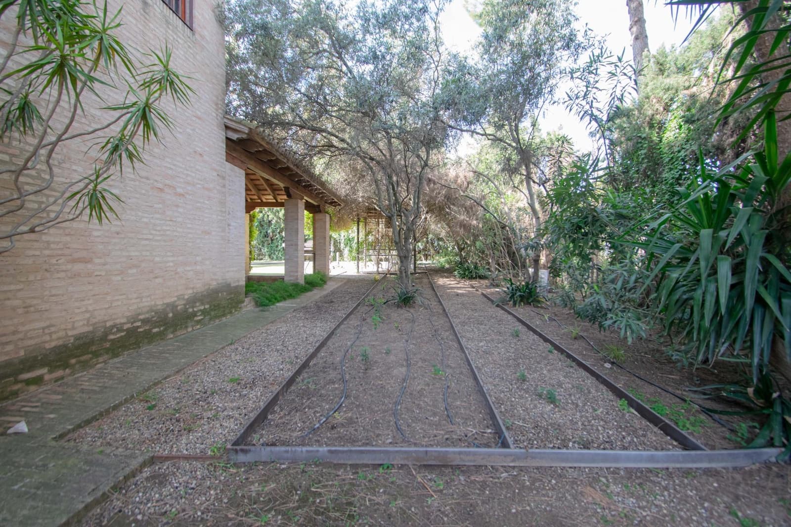 6 sypialnia Willa na sprzedaż w Valencina de la Concepcion z basenem garażem - 1 690 000 € (Ref: 9791122)