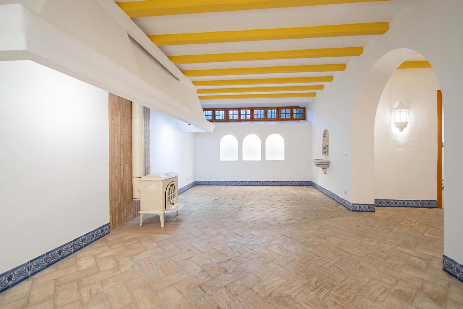 6 sypialnia Willa na sprzedaż w Valencina de la Concepcion z basenem garażem - 1 550 000 € (Ref: 9791122)