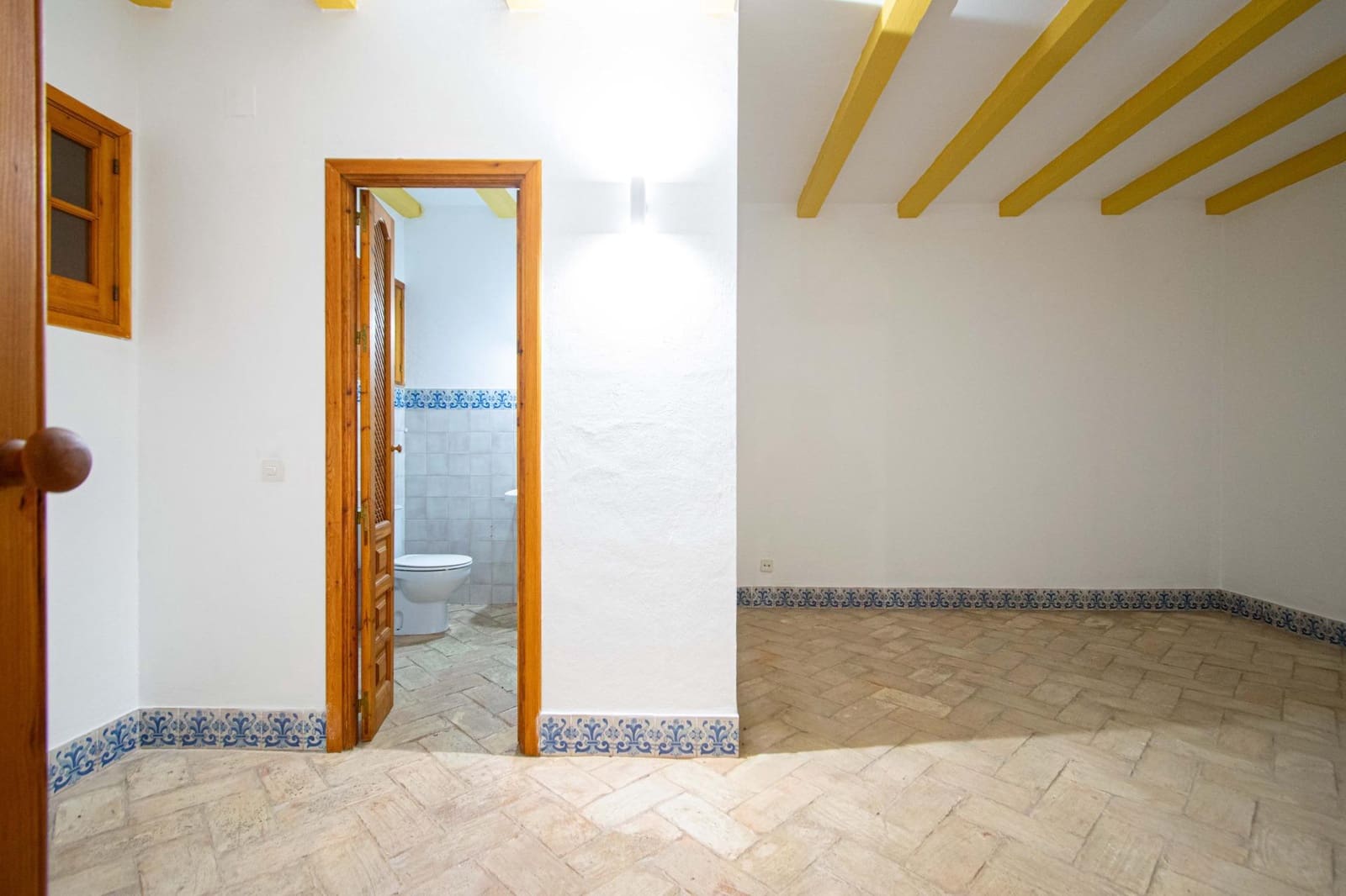 6 sypialnia Willa na sprzedaż w Valencina de la Concepcion z basenem garażem - 1 550 000 € (Ref: 9791122)